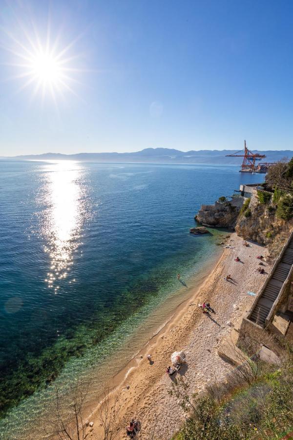 Apartman Jasmina 2 Fiume Esterno foto