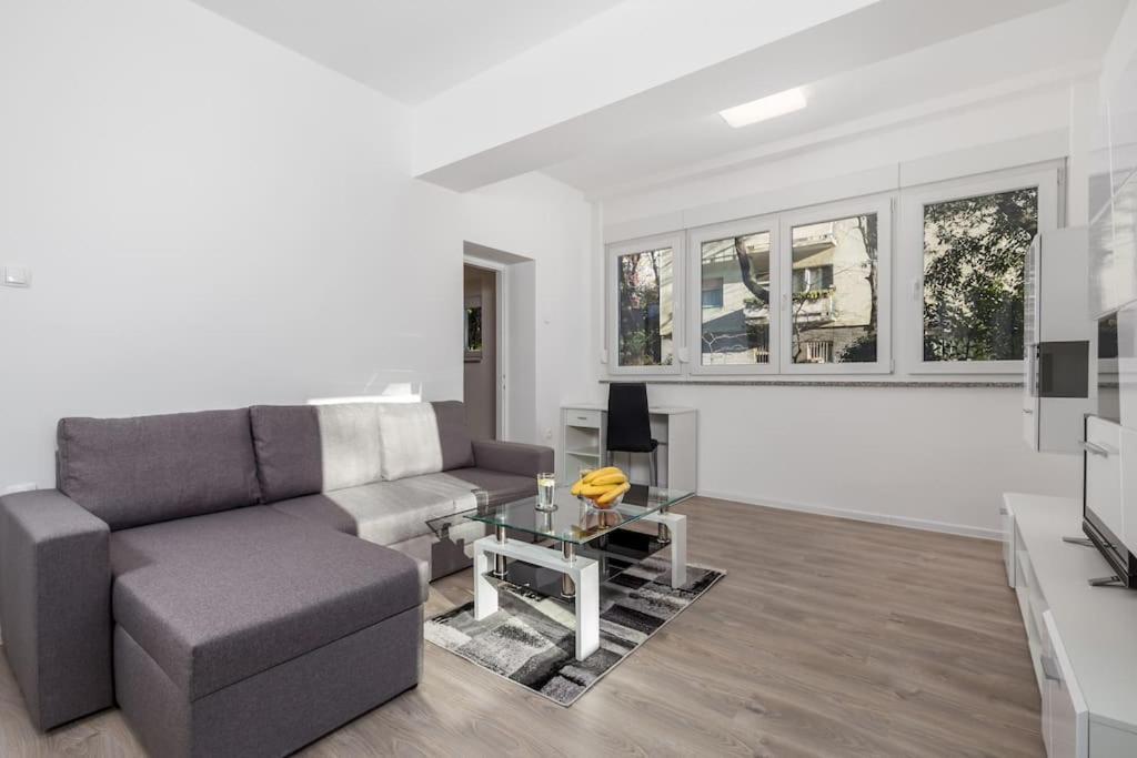 Apartman Jasmina 2 Fiume Esterno foto