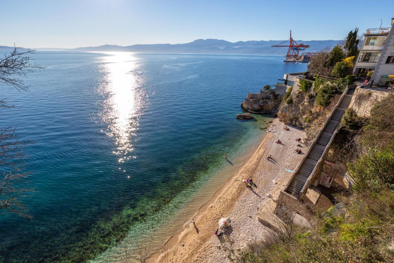Apartman Jasmina 2 Fiume Esterno foto
