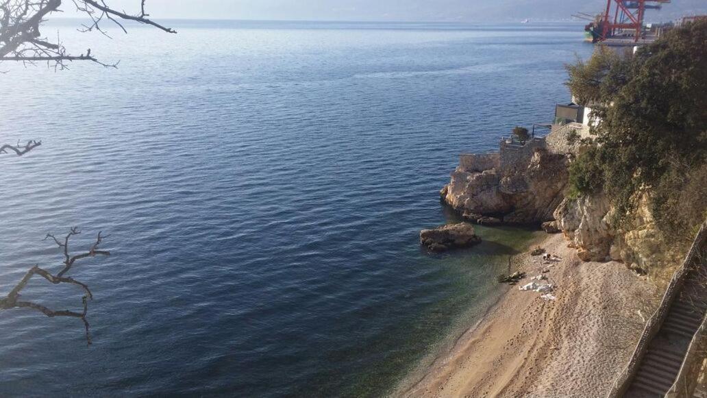 Apartman Jasmina 2 Fiume Esterno foto